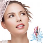 Hàm răng trắng khiến bạn tự tin hơn khi giao tiếp