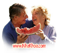 Rang cay ghep ton tai lau dai khong kem gi rang that, trong mot so truong hop nguoi ta thay luc an nhai cua rang cay ghep con cao hon ca so voi rang that.