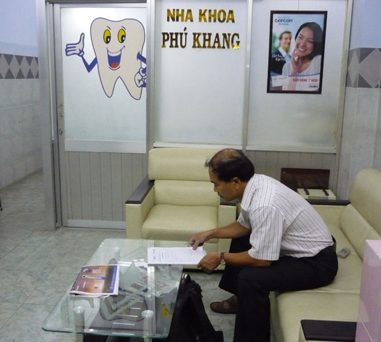 Nha Khoa Phú Khang van phong lam viec tai nha khoa phu khang
